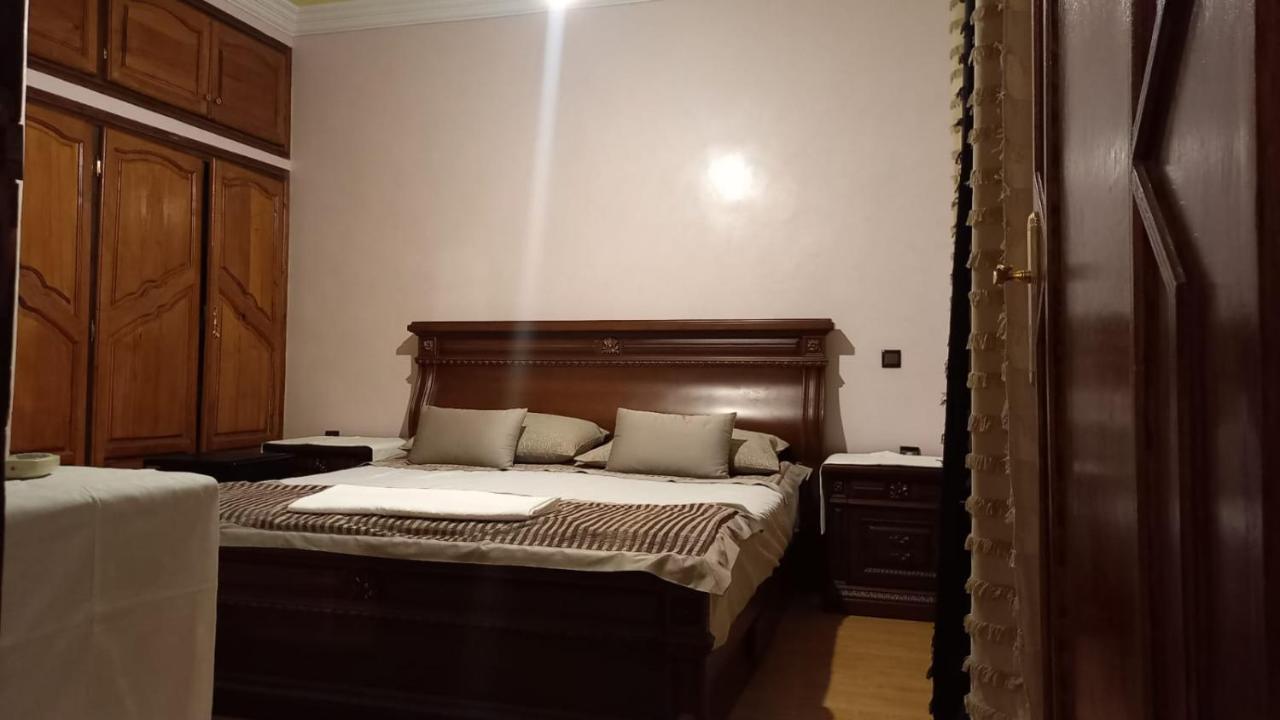 Stay With Low Budget Marrakesh Bagian luar foto