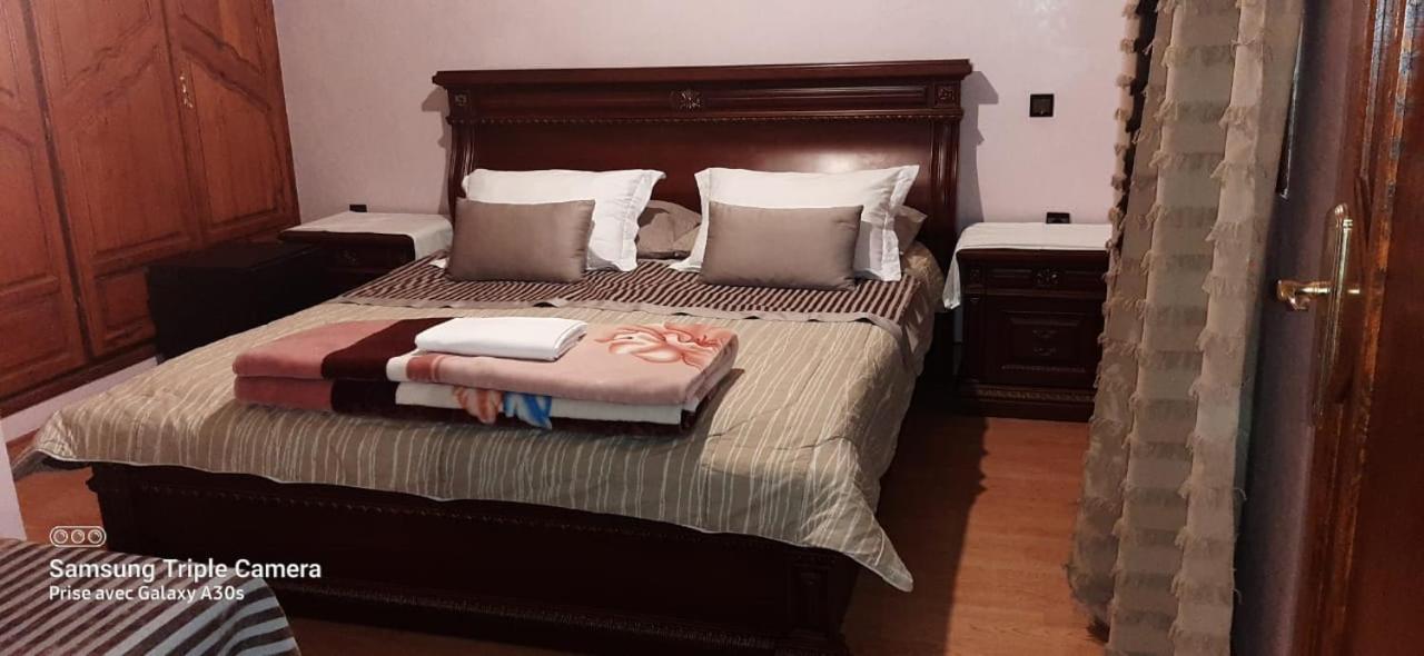 Stay With Low Budget Marrakesh Bagian luar foto